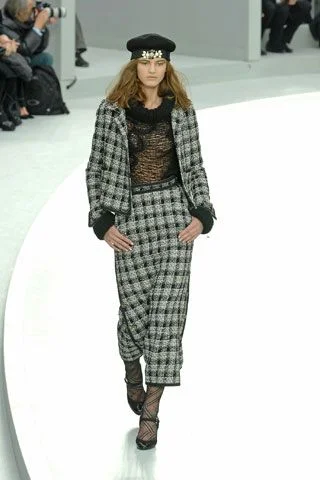 Look 15